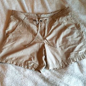 5/$20 khaki shorts